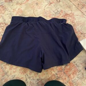 nike shorts!! VERY GOOD CONDITION
